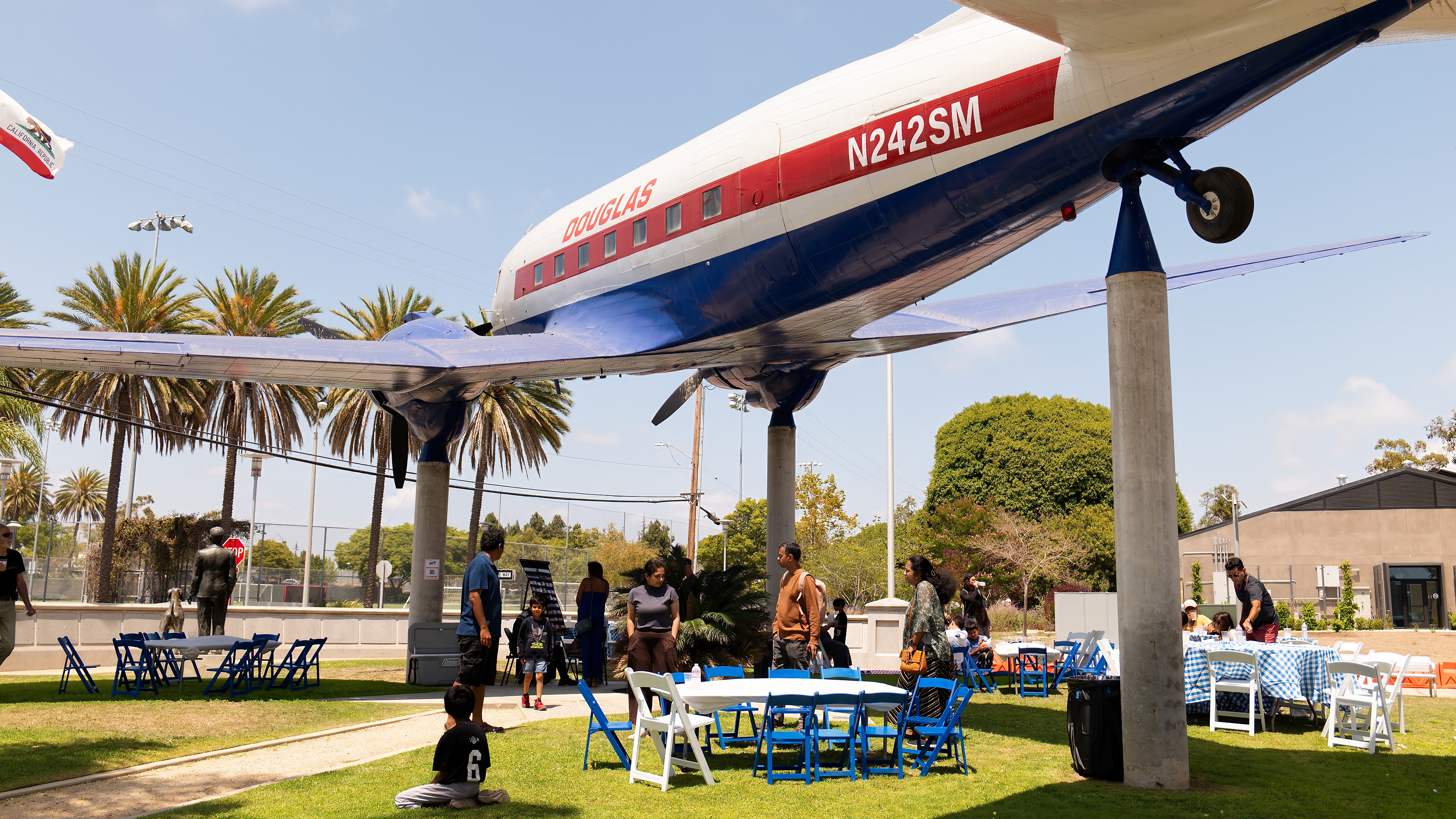 Sharing aviation, changing minds