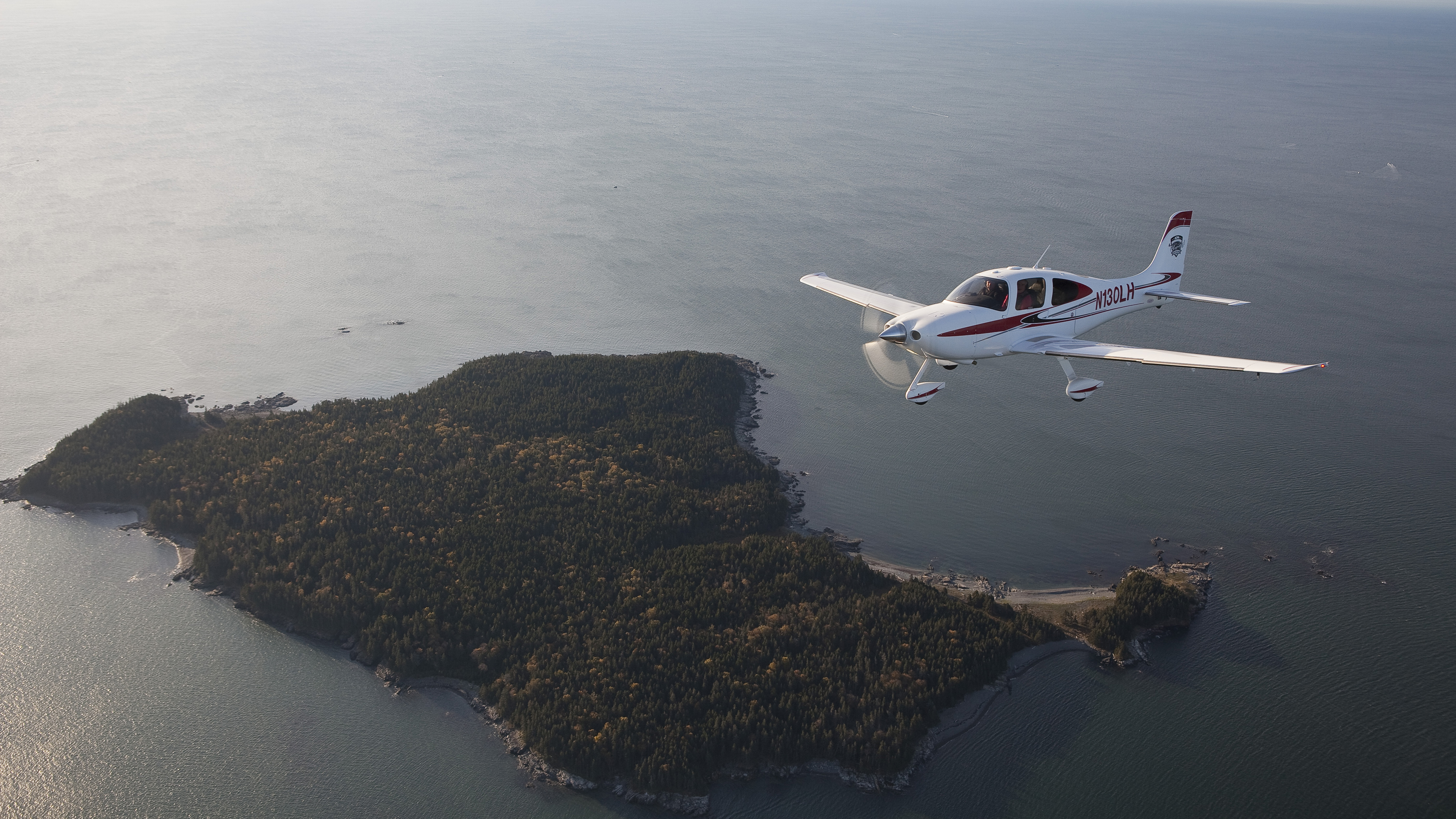 AOPA urges FAA to protect aircraft owner data